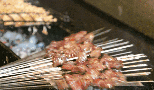 f7bc3442bfea4f03815cb081a4eb16ea.gif